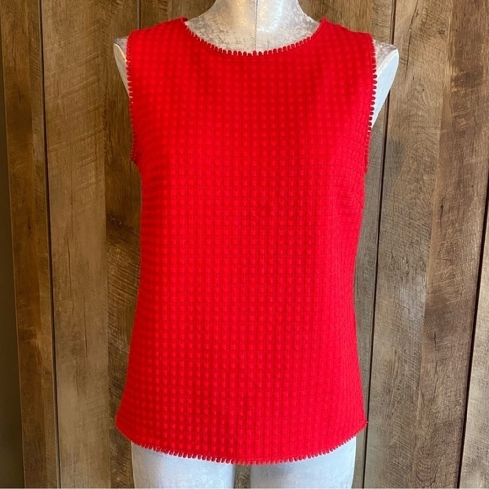 Banana Republic Scalloped Red‎ Top